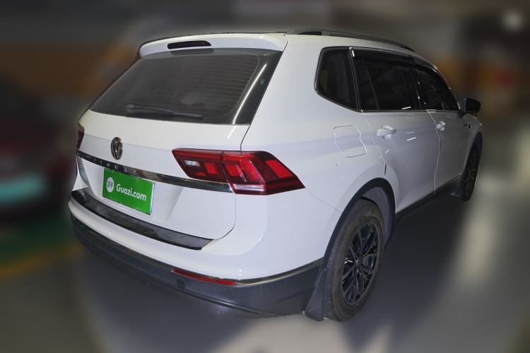 Used Volkswagen Tiguan L 2017 330TSI Automatic Two-Wheel Drive Comfort Edition