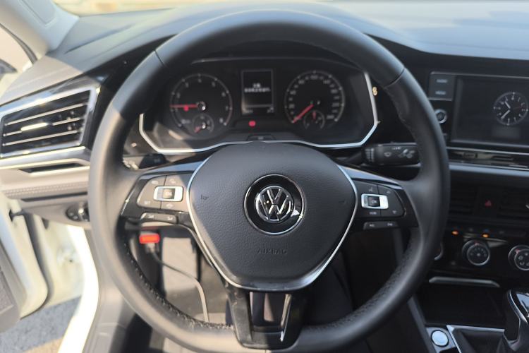 Used Volkswagen Sagitar 2020 280TSI DSG Comfort Version China VI Standard Steering Wheel