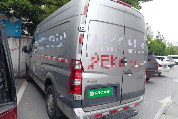 Used Foton Toano 2023 Urban Edition Van 2.0T Manual Short Wheelbase Mid-Height Roof Rear Single Tire 3-Seater Rear Left 45 Deg