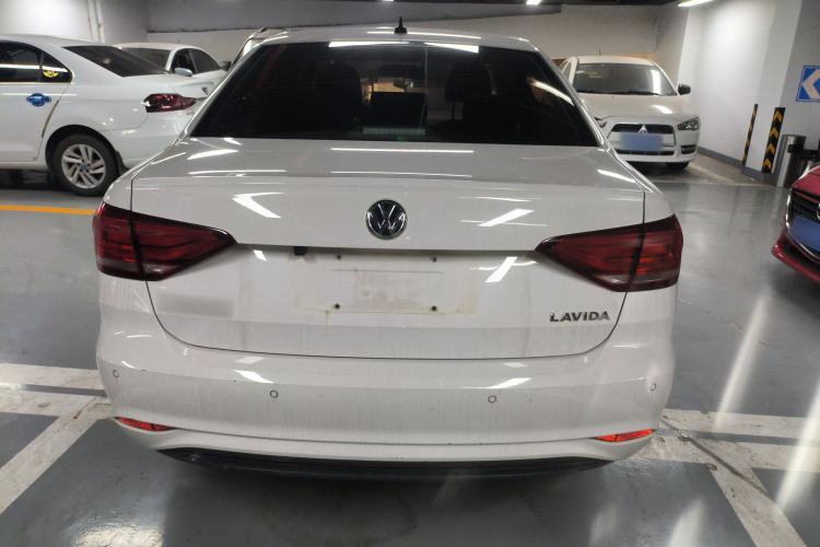 Used Volkswagen Lavida 2019 Lavida Start 1.5L Manual Fashion Edition China VI Standard Rear