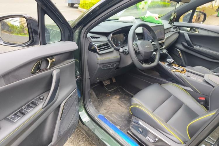 Used Lynk & Co 06 2023 Remix 1.5T Hero Driver Seat