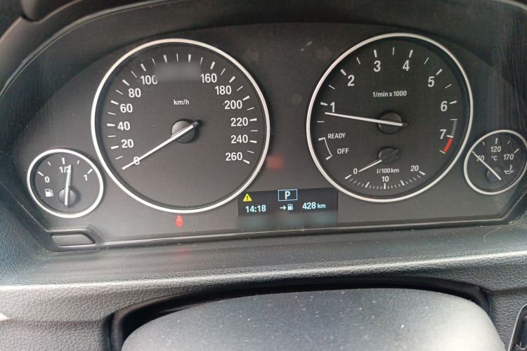 Used BMW 3 Series 2013 320i Sport Edition Instrument Cluster