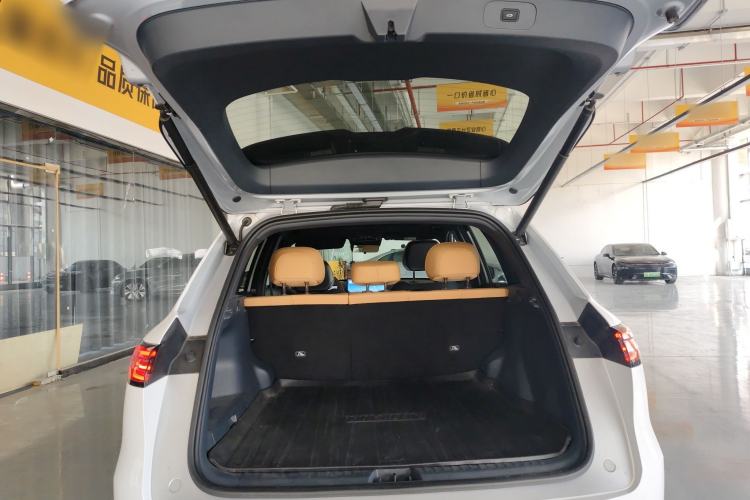 Used Geely Galaxy Xingjian 7 EM-i 2025 120km Exploration+ Version Trunk