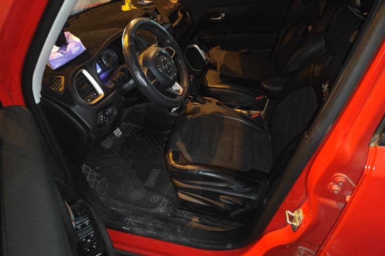 Used Jeep Renegade 2017 180T Automatic High-Energy Version Driver Seat