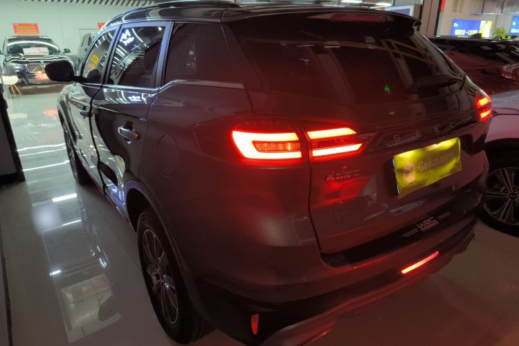 Used Geely Auto Emgrand X7 Sport 2021 1.8TD Manual Two-Wheel Drive Asian Games Edition