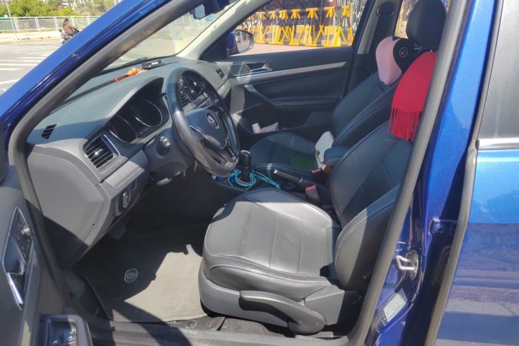 Used Volkswagen Gran Lavida 2015 1.6L Automatic Comfort Edition
