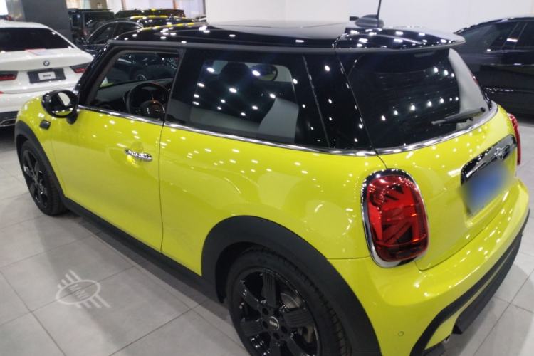 Used MINI 2023 Updated 1.5T COOPER Artist
