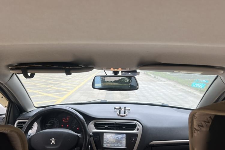 Used Peugeot 301 2014 1.6L Manual Comfort Edition