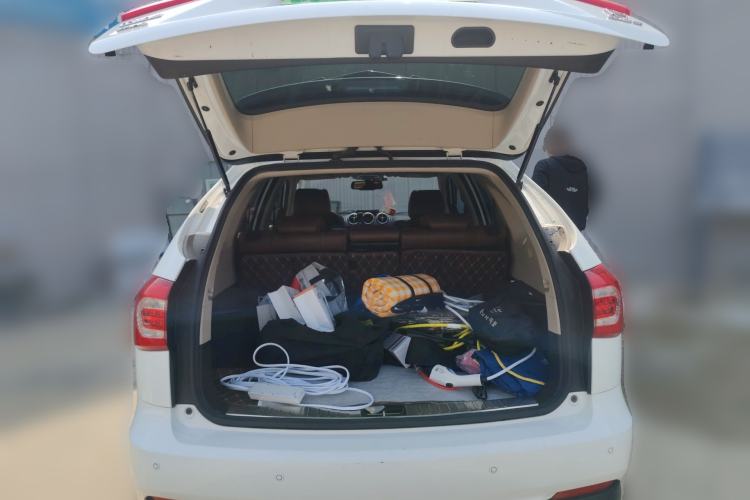 Used BYD Tang New Energy 2015 2.0T Four-Wheel-Drive Flagship Model