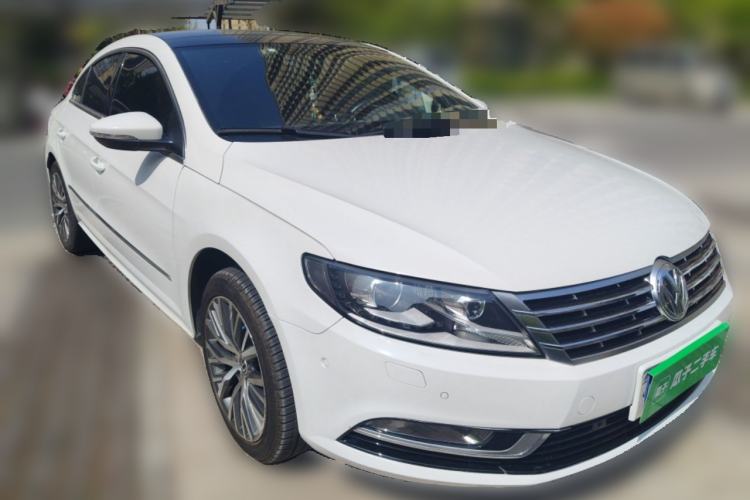 Used Volkswagen FAW-Volkswagen CC 2015 2.0 TSI Luxury Model Front Right 45 Deg