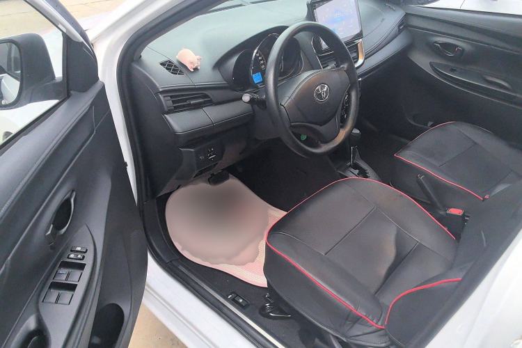 Used Toyota YARiS L Zhi Xiang 2020 1.5L CVT Leading Edition Interior 3