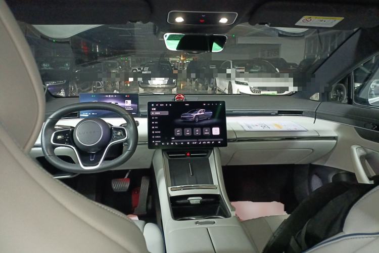 Used Hima Luxeed S7 2024 Max RS
