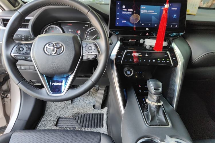 Used Toyota Venza 2022 2.0L CVT Two-Wheel Drive Prestige Edition
