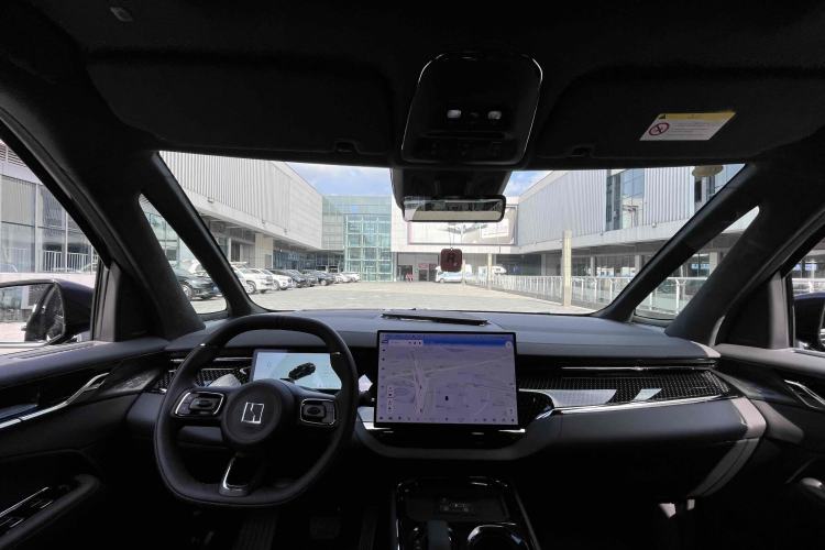 Used Zeekr 009 2024 7-Seater Aisle Version 108 kWh