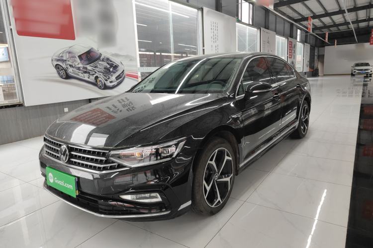 Used Volkswagen Magotan 2023 2 Million Units Limited Edition 330TSI DSG Leading Version