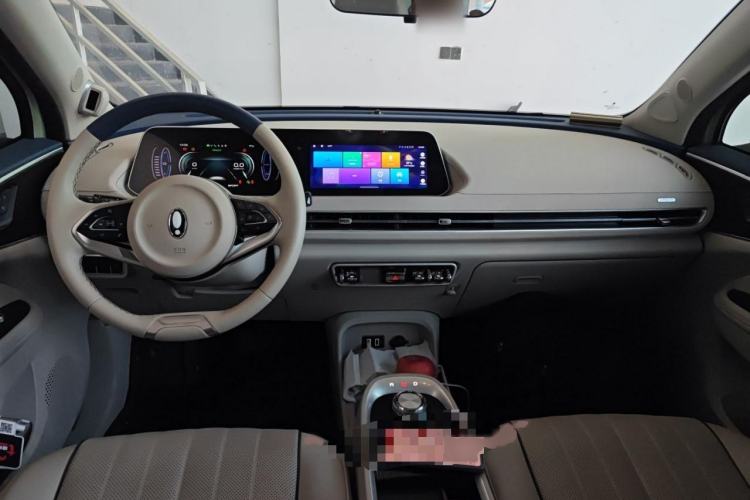 Used ORA Good Cat 2022 Morandi Edition 400km Standard Range Premium Version Lithium-Ion Battery