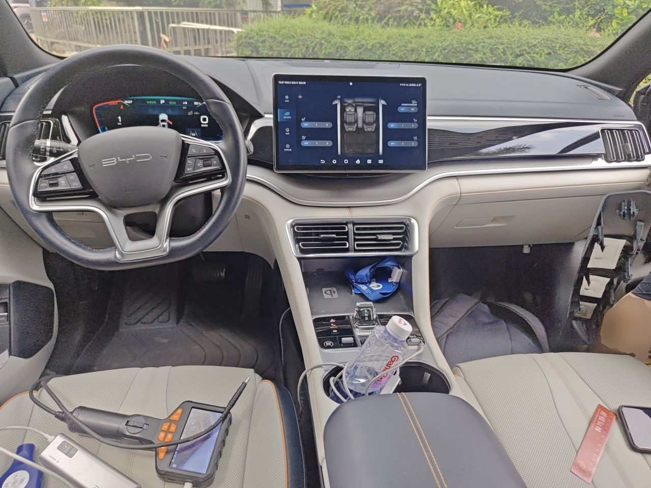 BYD Song PLUS New Energy 2023 Champion Edition EV 520KM Flagship Model — снимка 9
