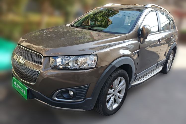 Used Chevrolet Captiva 2015 2.4L 4x4 Flagship Edition 7-Seater