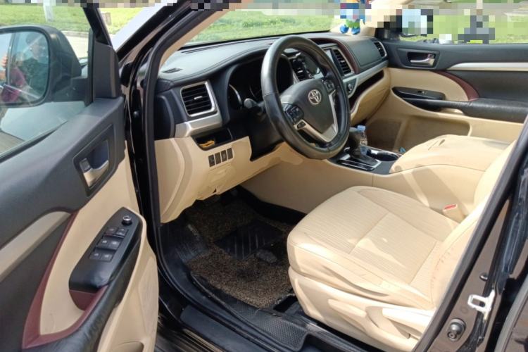 Used Toyota Highlander 2015 2.0T Two-Wheel Drive Elite Edition 7 Seats
