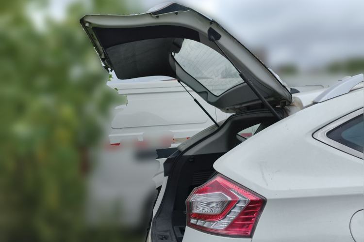 Used Luxgen U6 SUV 2015 1.8T Fashion Edition
