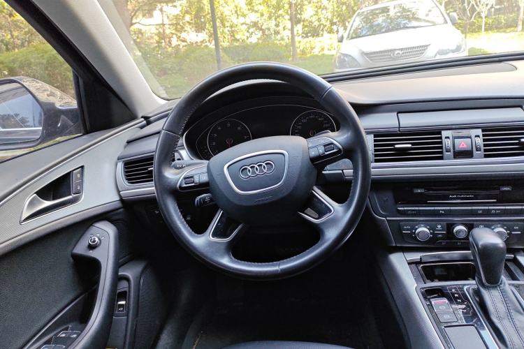 Used Audi A6L 2018 30th Anniversary Edition 35 TFSI Fashion Model