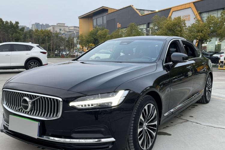 Used Volvo S90 2024 B5 Zhiyi Luxury Edition