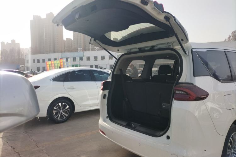 Used GAC Trumpchi M6 2019 270T DCT Prestige Edition (6-Seater) China VI
