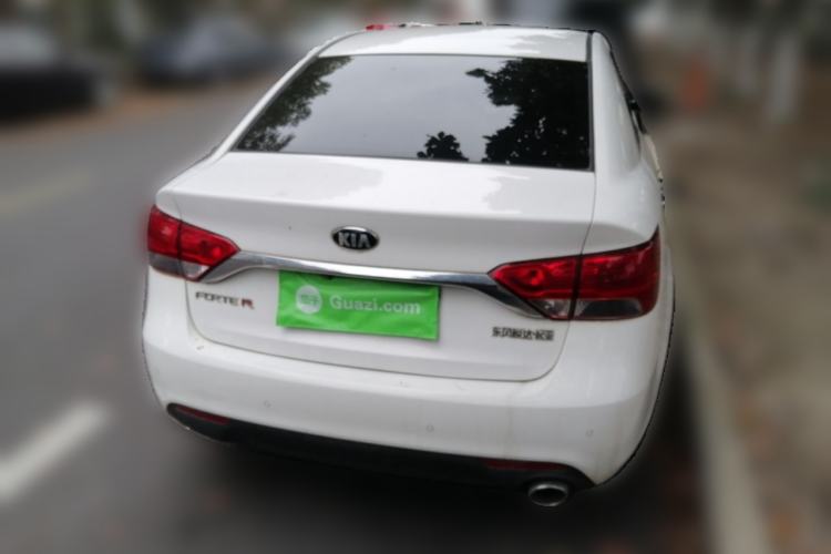 Used Kia Forte 2014 1.6L MT GLS