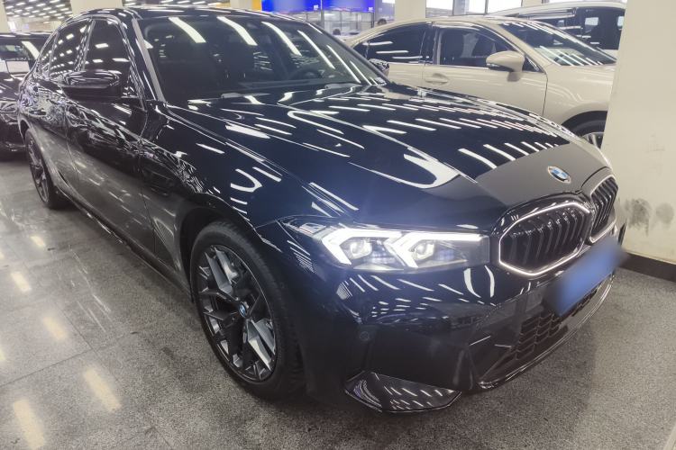 Used BMW 3 Series 2025 330Li M Sport Shadowline Package Front Right 45 Deg