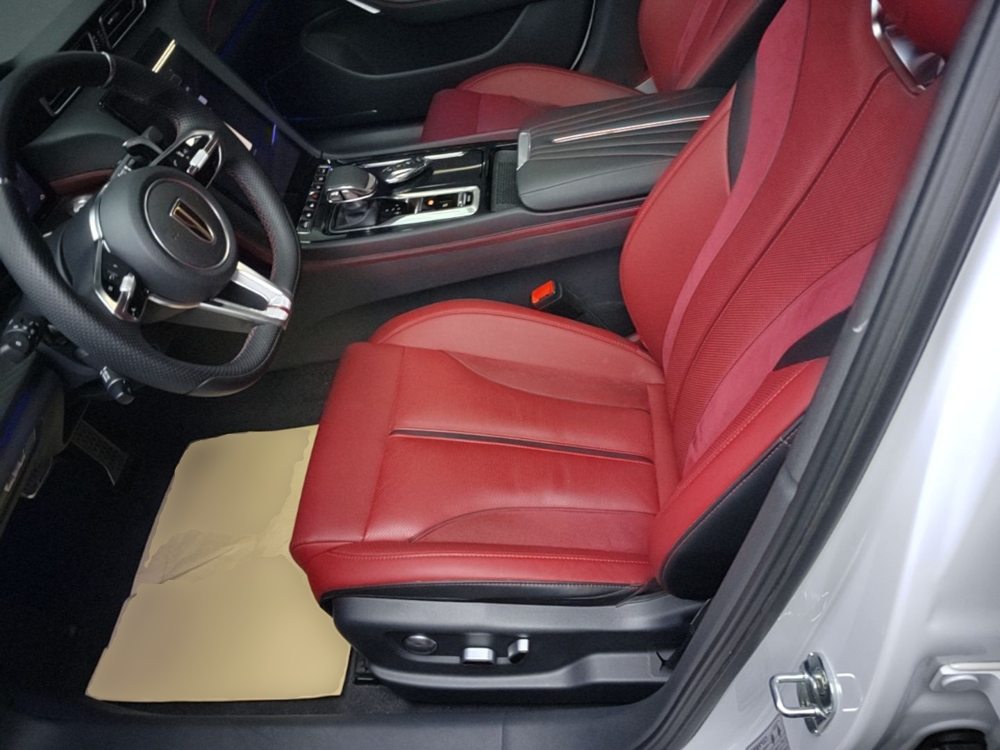 Hongqi H6 2025 2.0T ZhiShang Version — снимка 17