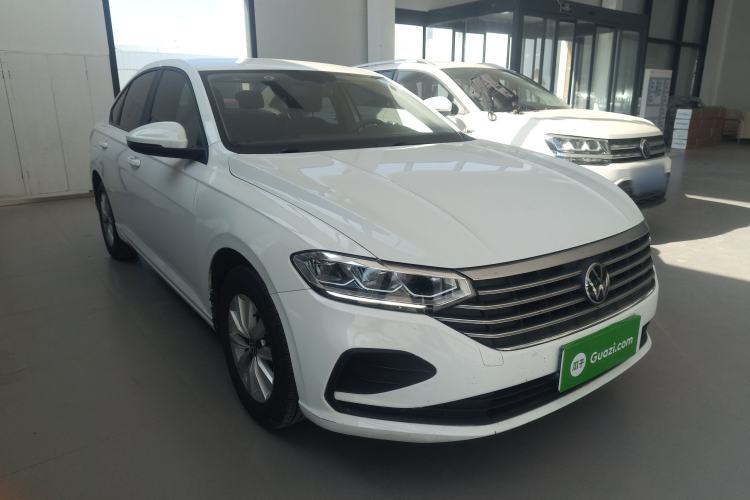 Used Volkswagen Lavida 2023 1.5L Automatic De Yi Edition Front Right 45 Deg