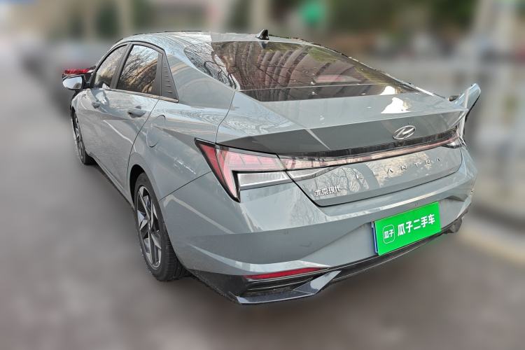 Used Hyundai Elantra 2021 1.5L CVT LUX Prestige Edition Rear Left 45 Deg