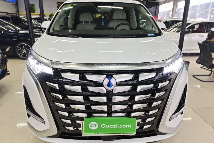 Used Denza D9 2024 DM-i 970 Luxury Model