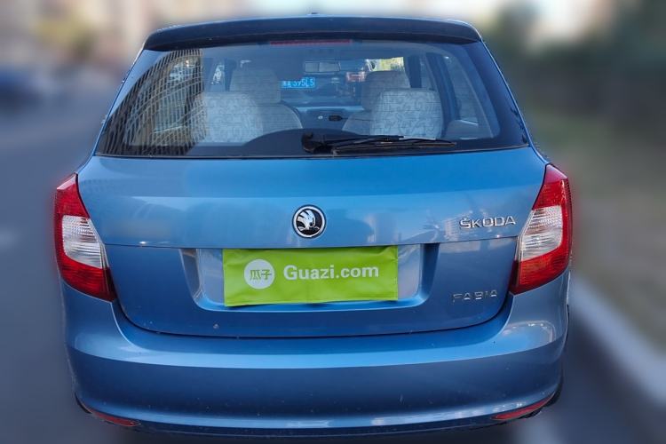 Used Skoda Fabia 2014 1.4L Automatic Crystal Edition