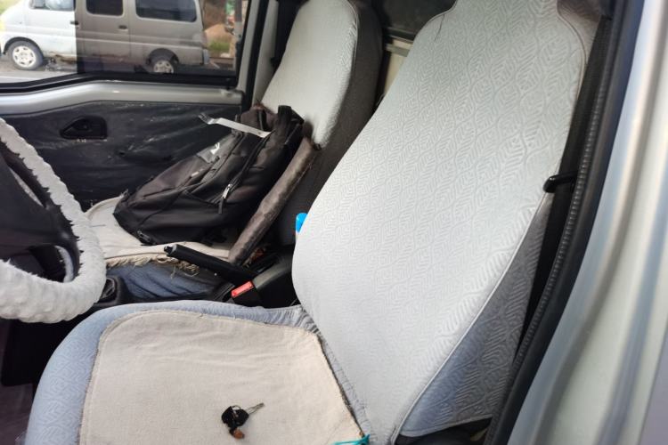 Used Wuling Zhiguang 2020 1.2L Van Utility Model China VI Emission Standard 2 Seats LSI
