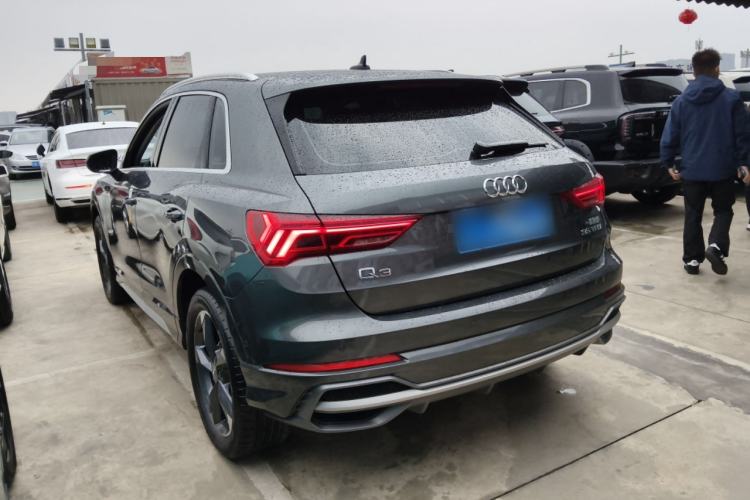 Used Audi Q3 2021 35 TFSI Fashion Dynamic Model