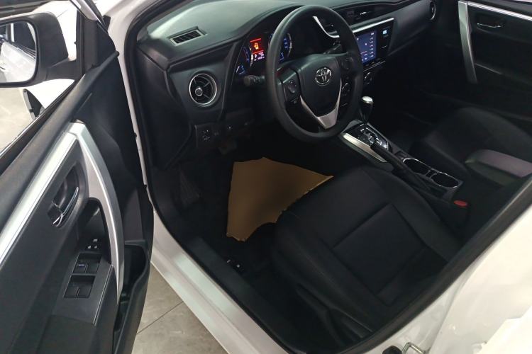 Used Toyota Corolla 2017 Revised Version 1.2T S-CVT GL-i Driver Seat