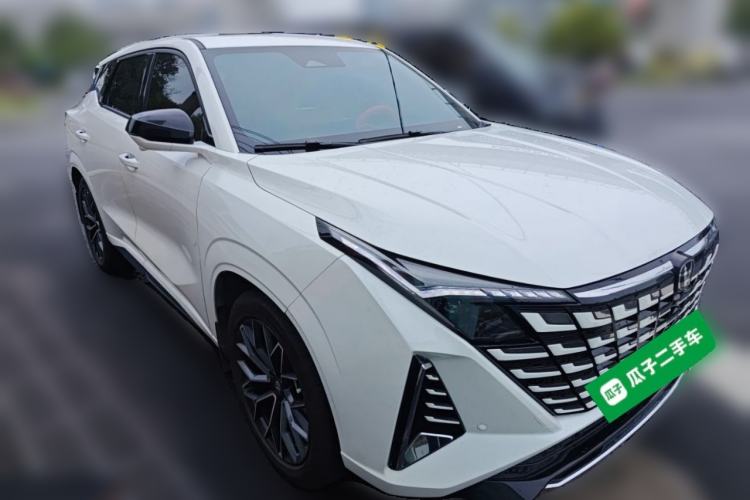 Used CHANGAN UNI-Z New Energy 2024 Blue Whale Smart Electric iDD 125km Beyond Edition Front Right 45 Deg