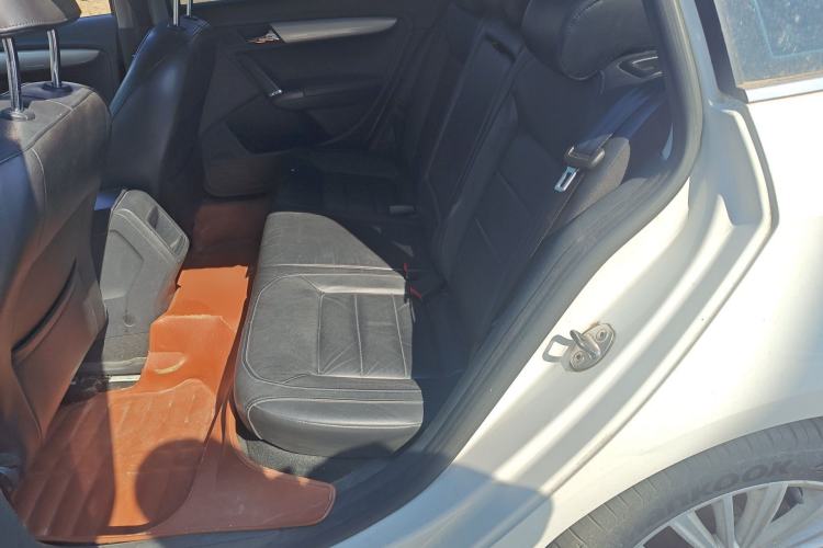 Used Volkswagen Gran Lavida 2013 1.4 TSI Automatic Comfort Model