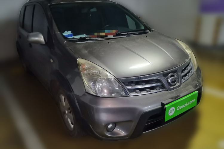 Used Nissan Livina 2010 JINRUI Edition 1.6L Automatic Standard Model Front Right 45 Deg