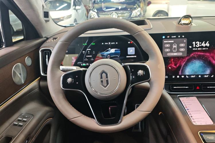 Used Hima AITO M9 2024 Range-Extended Ultra Version 42 kWh 6-Seater Model
