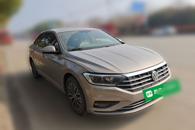 Used Volkswagen Sagitar 2019 200TSI DSG Comfort Version China VI Standard Front Right 45 Deg