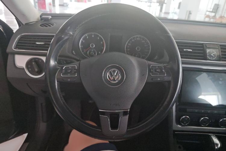 Used Volkswagen Passat 2014 1.4TSI DSG Prestige Edition