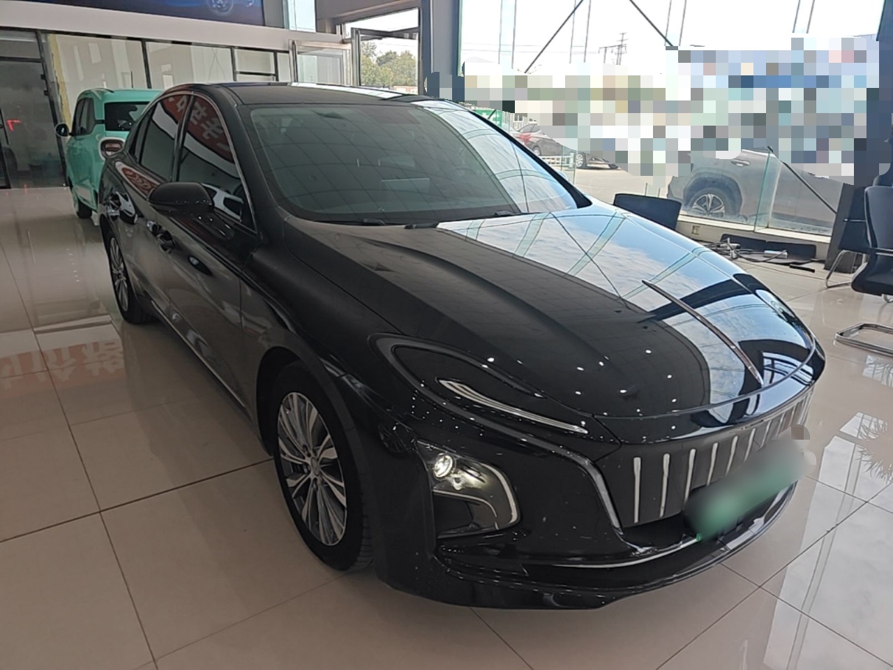 Hongqi E-QM5 2023 620km PLUS — снимка 3