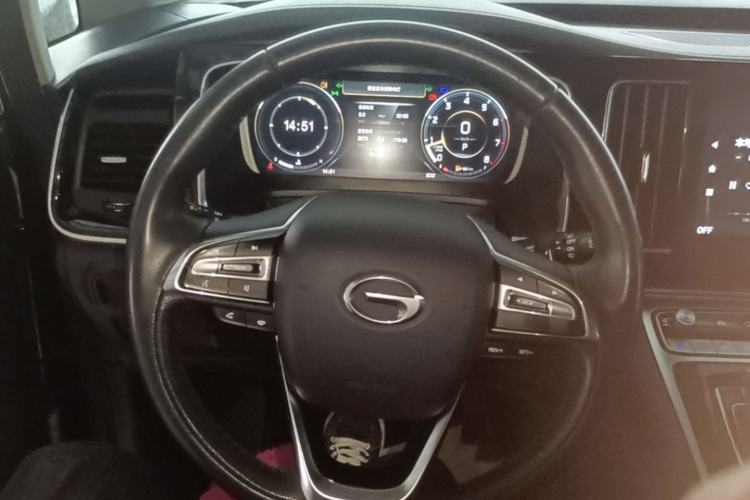 Used GAC Trumpchi M8 2021 Master Series 390T Prestige Edition Steering Wheel