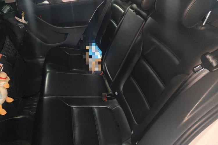 Used Volkswagen Sagitar 2012 1.4TSI Automatic Luxury Edition Left Rear Seat