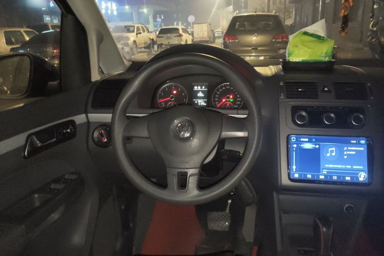 Used Volkswagen Touran 2013 1.4T DSG Comfort Edition 5-Seater Steering Wheel