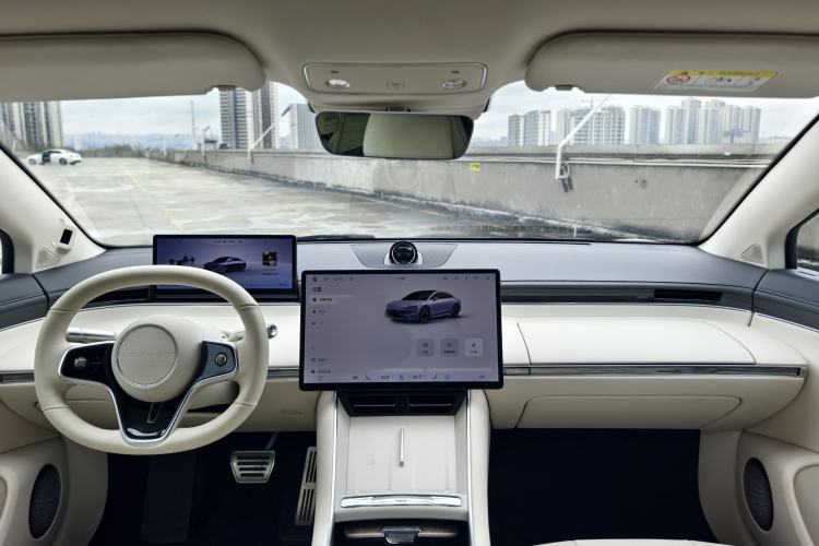 Used Hima Luxeed S7 2024 Pro Rear-Drive Long-Range Version Interior 4