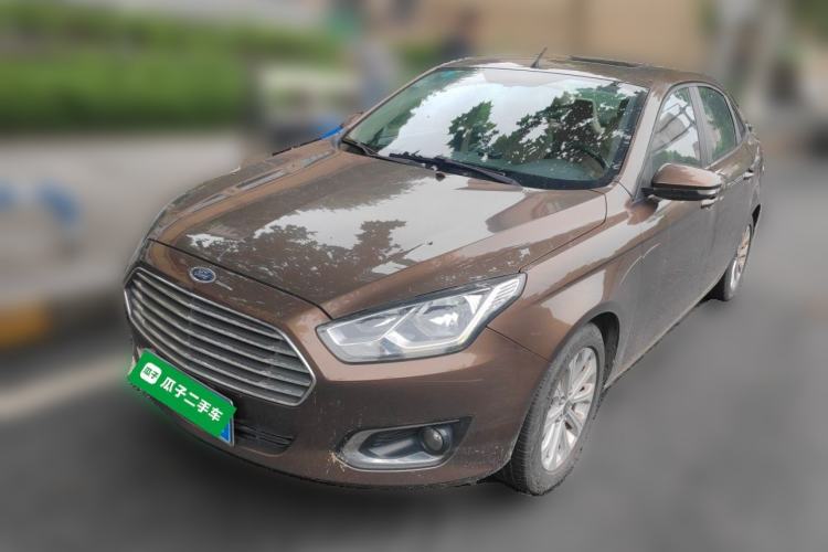 Used Ford Escort 2015 1.5L Automatic Fashion Model