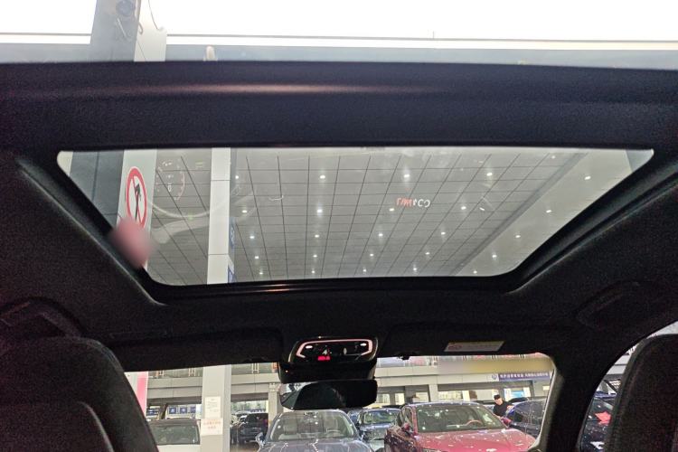 Used Lynk & Co 05 2022 05+ 2.0TD Automatic Exploration Edition Headliner